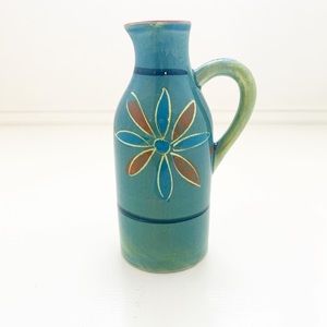 Adorable Bud Vase